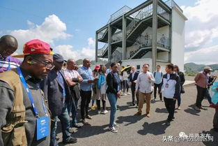来自南非 尼日利亚等14个国家的24家主流媒体走进毕节