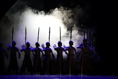 民族舞剧《传丝公主》南京上演好评如潮 引动西安,南京两座古都历史文化交流